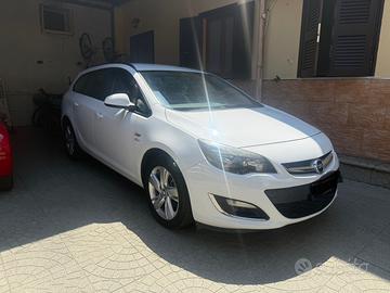 Opel astra j 1.7 110cv