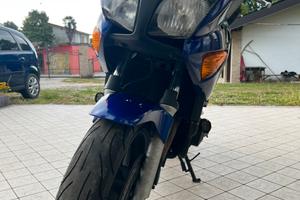 Honda cbf 600