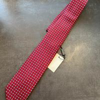 Cravatta bordeaux in seta