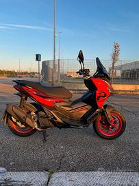 Aprilia SR GT 125 - 2025