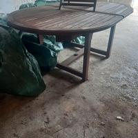 Tavolo giardino con 8 sedie in legno tech