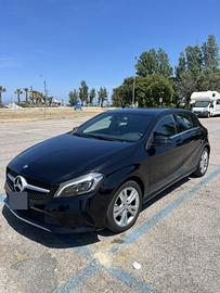 Mercedes-benz classe a180d automatic sport my2016