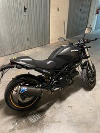 Ducati monster 695 Dark
