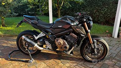 Cb 650 r A2