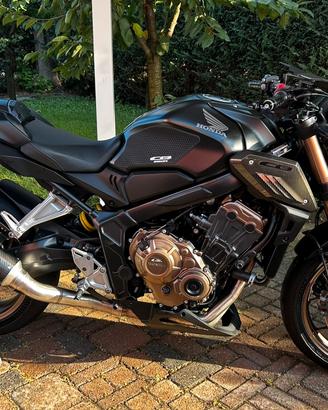 Cb 650 r A2