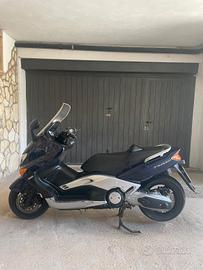 Yamaha T-Max 500
