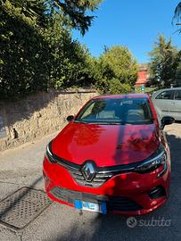 Renault Clio 5 e tech hybrib 145