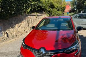 Renault Clio 5 e tech hybrib 145