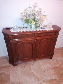 Mobile in legno  soggiorno