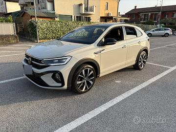Volkswagen Taigo 1.5 DSG R Line