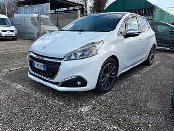 Peugeot 208 1.6 HDi 75CV 5 porte - 2015