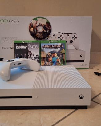 Xbox one S 1TB con controller e giochi