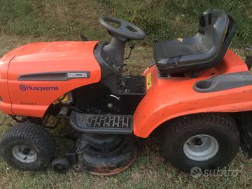 trattorino tagliaerba HUSQUARNA CTH151