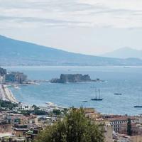 Appartamento affacciato sul Golfo di Napoli