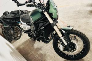 Benelli Leoncino 800 trail