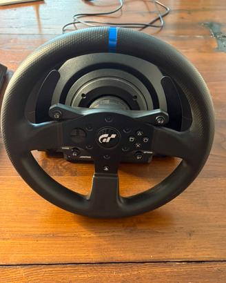 Volante Thrustmaster t300 Gt edition + Pedaliera