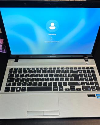 Notebook 15.6’’ Samsung i3 8gb ssd 480 win11