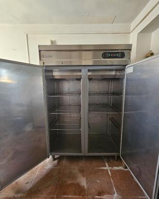 Frigo professionale inox 2 ante Mareno