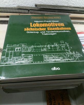 LIBRI LOCOMOTIVE