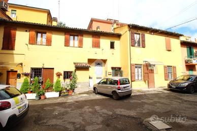 2 LOCALI A BOLOGNA