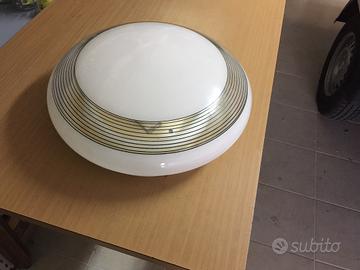 Plafoniera con neon da 32w