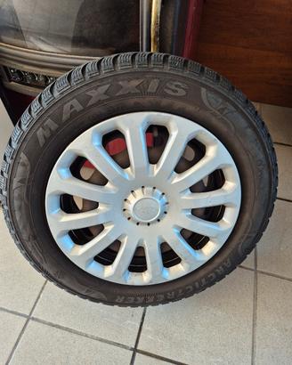 Gomme invernali 195/60 R15 ford fiesta