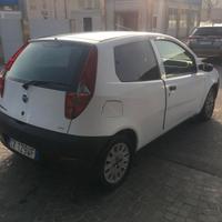 Fiat punto VAN 1.200€