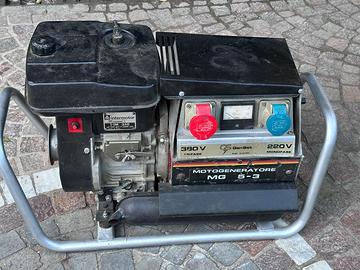 Geneatore di corrente GenSet MG 5-3 trifare/monofa