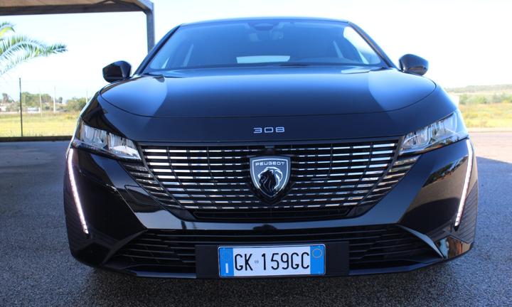 PEUGEOT 308 BlueHDi 130 S&S EAT8 SW Allure