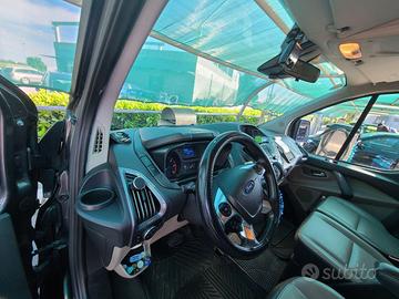 Ford Tourneo custom 9posti