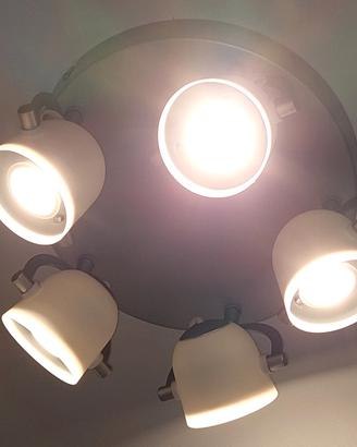 lampadario con faretti led