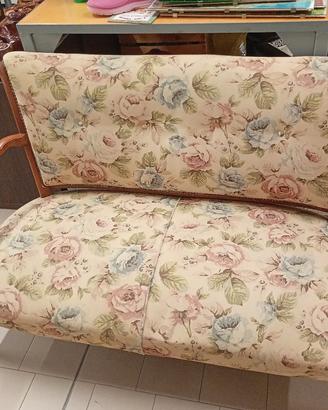 divanetto sofà poltrone 