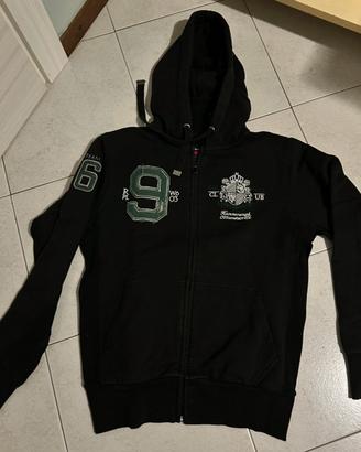 Felpa blu, uomo con cappuccio