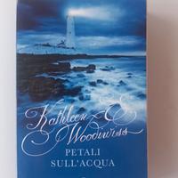 Kathleen E. Woodiwiss, Petali sull'acqua