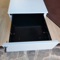 2 Cassettiere in metallo