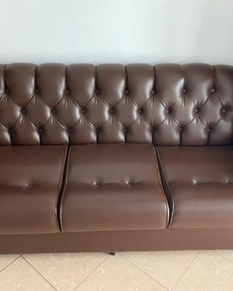 Divano letto in pelle