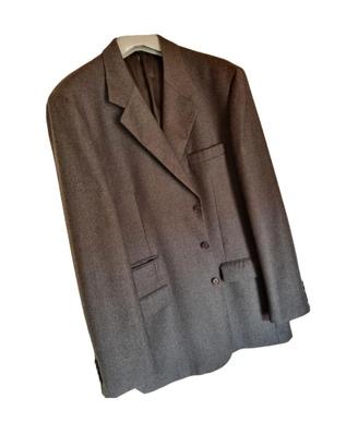 Giacca uomo in pura lana.
