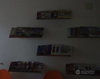 Mensola metallica -portascarpe, portariviste, ecc.