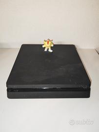 Playstation 4 Slim - probabile HD ko
