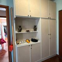 MOBILE CON SCARPIERA