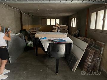 GARAGE / MAGAZZINO Grande