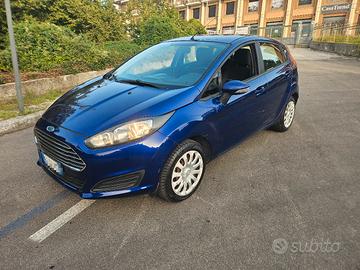 FORD FIESTA 1.4 GPL Neopatentati 