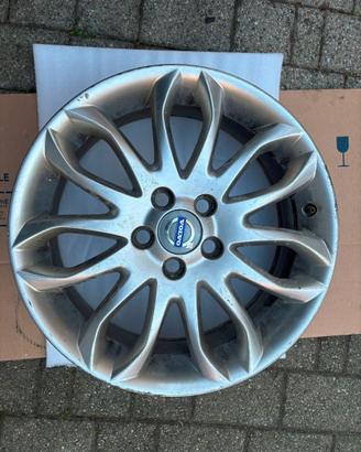 Cerchioni in lega 17" per VOLVO C30