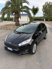 Ford Fiesta 1.5 TDCi 75CV 5 porte Titanium