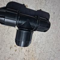 Raccordo a T in polietilene 90 mm per irrigazione