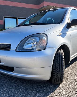 Toyota Yaris 1.3 benzina UNIPROPRIETARIO