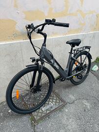 Bici Elettrica 26” HillMiles 250W 36V – Nuova