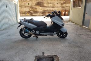 Yamaha T Max - 2003