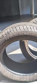Pneumatici Nexen 205/50 R15 – Usati in buone condi
