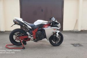 yamaha r1 big bang